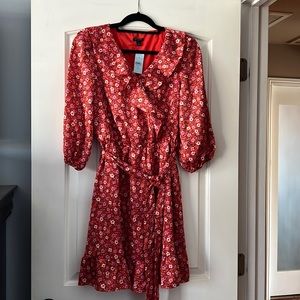 Ann Taylor Floral Ruffle Elbow Sleeve with elastic fully lined Size 8P.